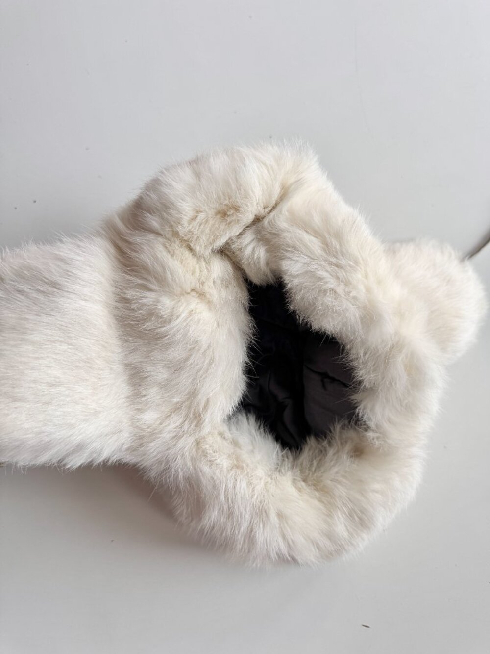 White Real Rabbit Fur Trapper Hat - Picture 13 of 15